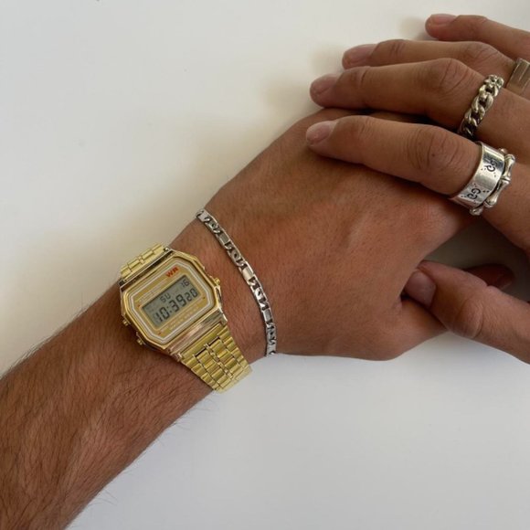 Y2K 2000s vintage retro gold stainless steel digital watch - Picture 2 of 6